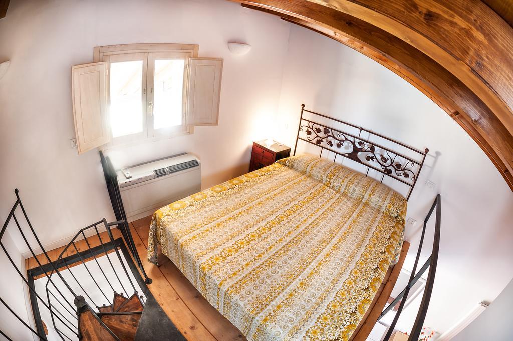 بوتسولينغو Villa Pace الغرفة الصورة